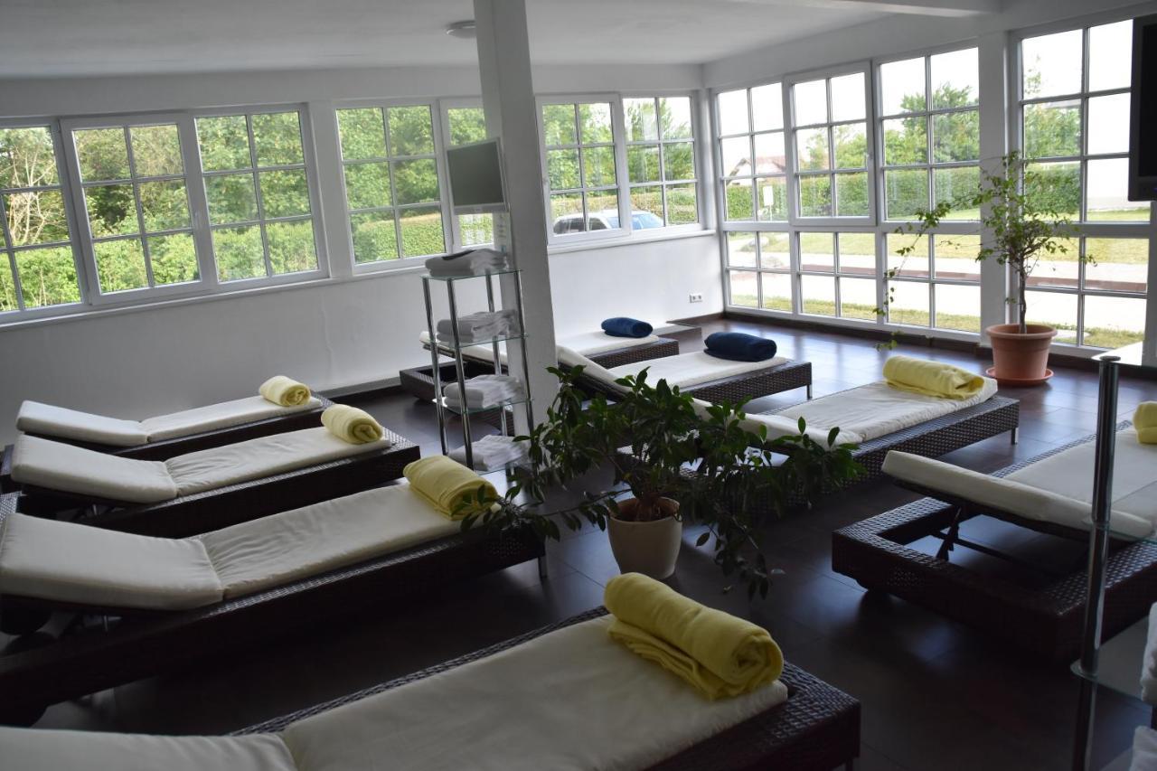 Wellness&Golf Appartment 5.9  Bad Bellingen Exteriör bild